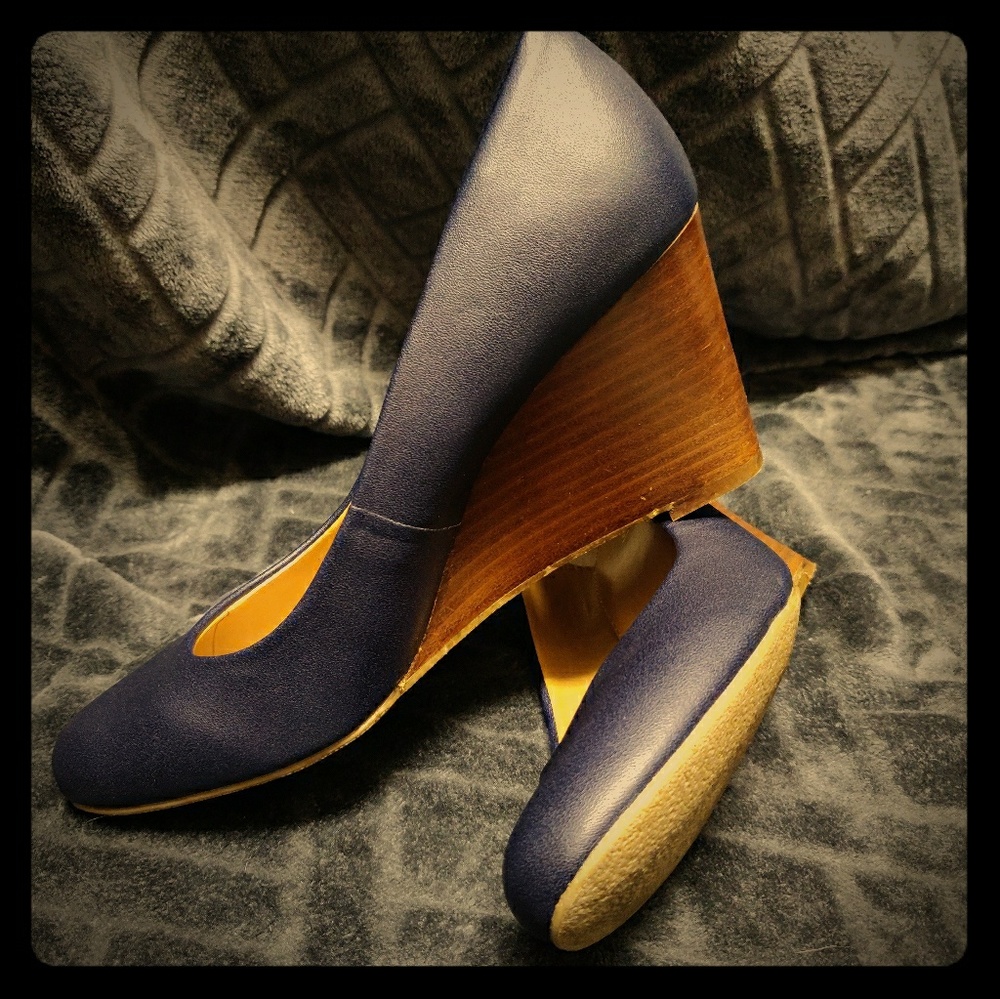 Nine West wedge